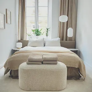 Apartment Townhall