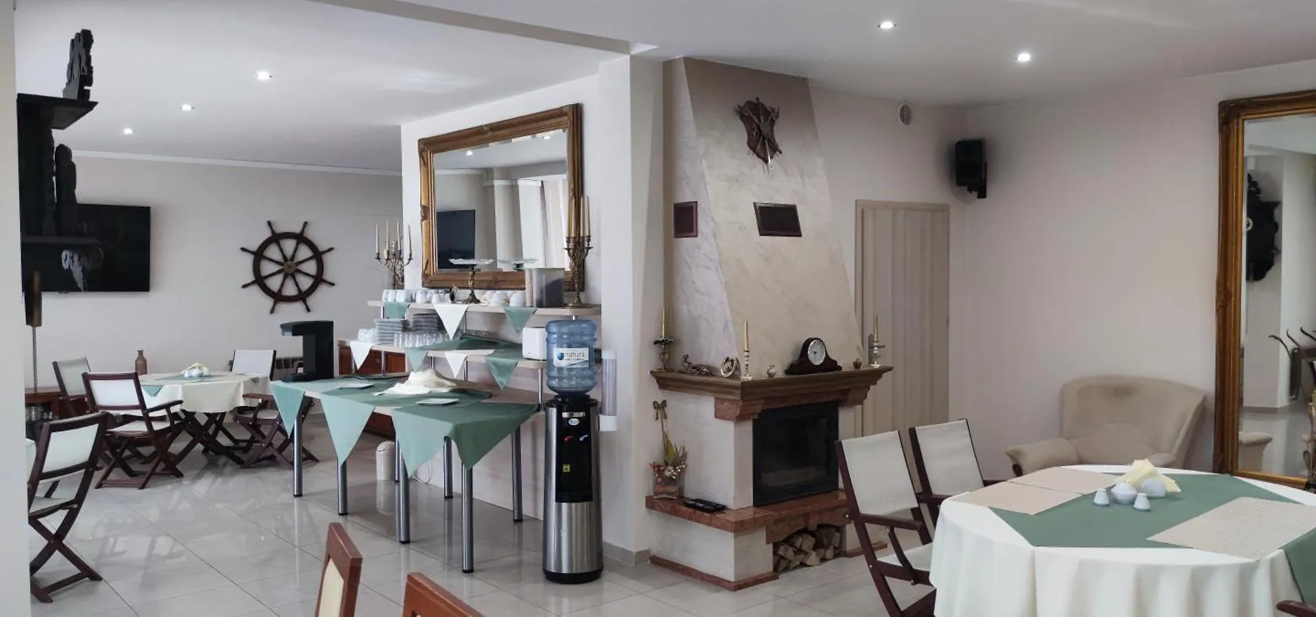 Villa 格但斯克 2*,  波兰