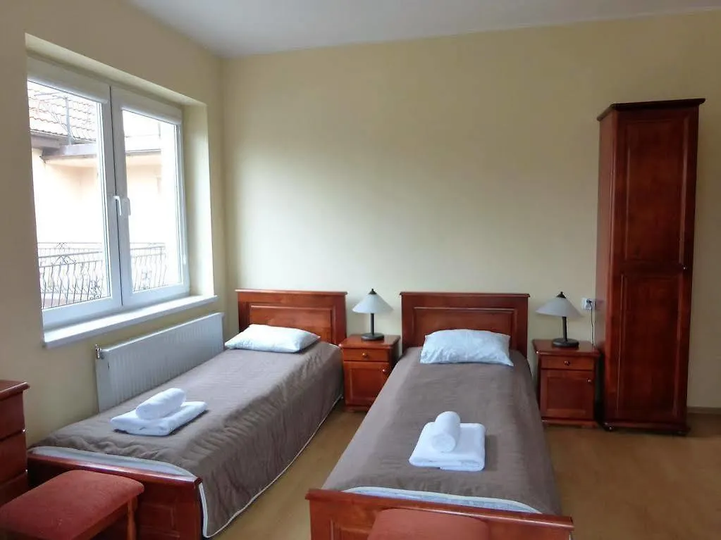 Villa Gdansk 2*,